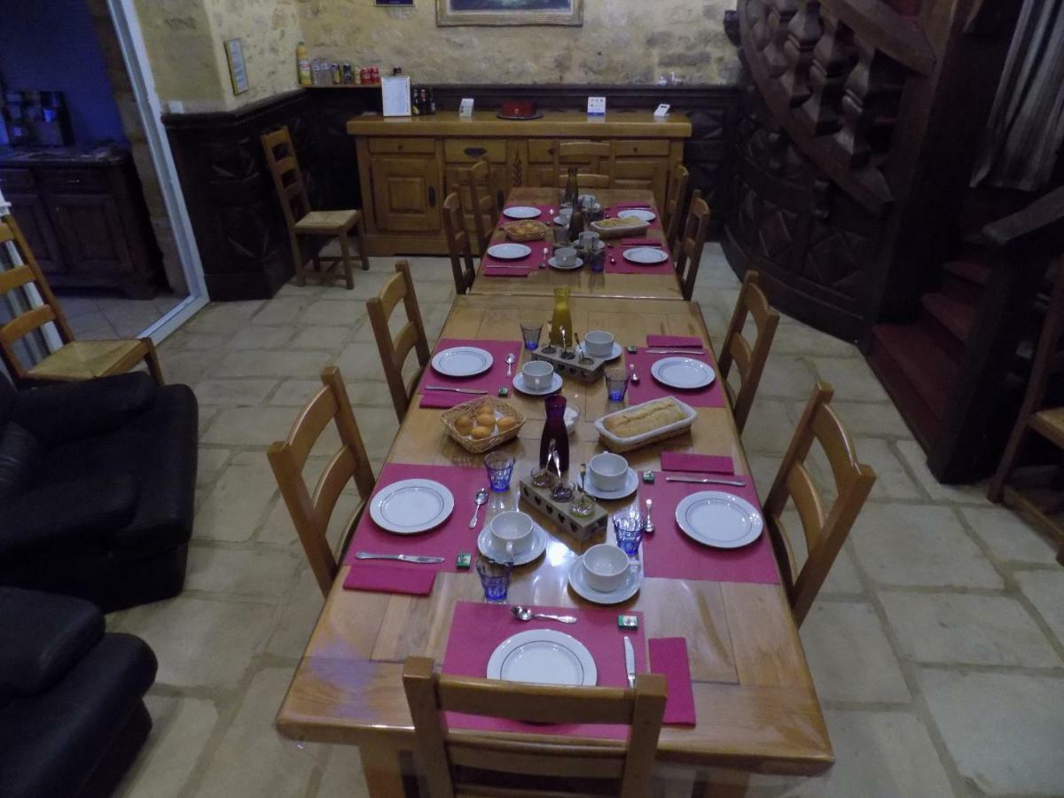 Le Jaonnet Bed & Breakfast Nabirat Exterior photo